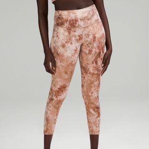 Lululemon align high rise 23’ crop *shine size 8